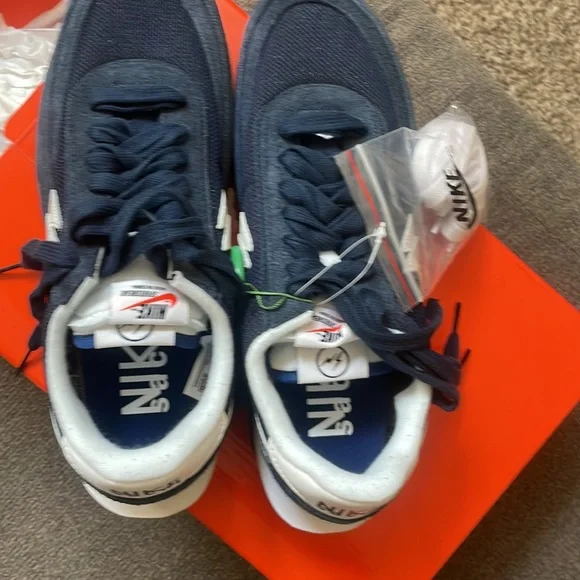 Nike Ldwaffle/Sf Size 8